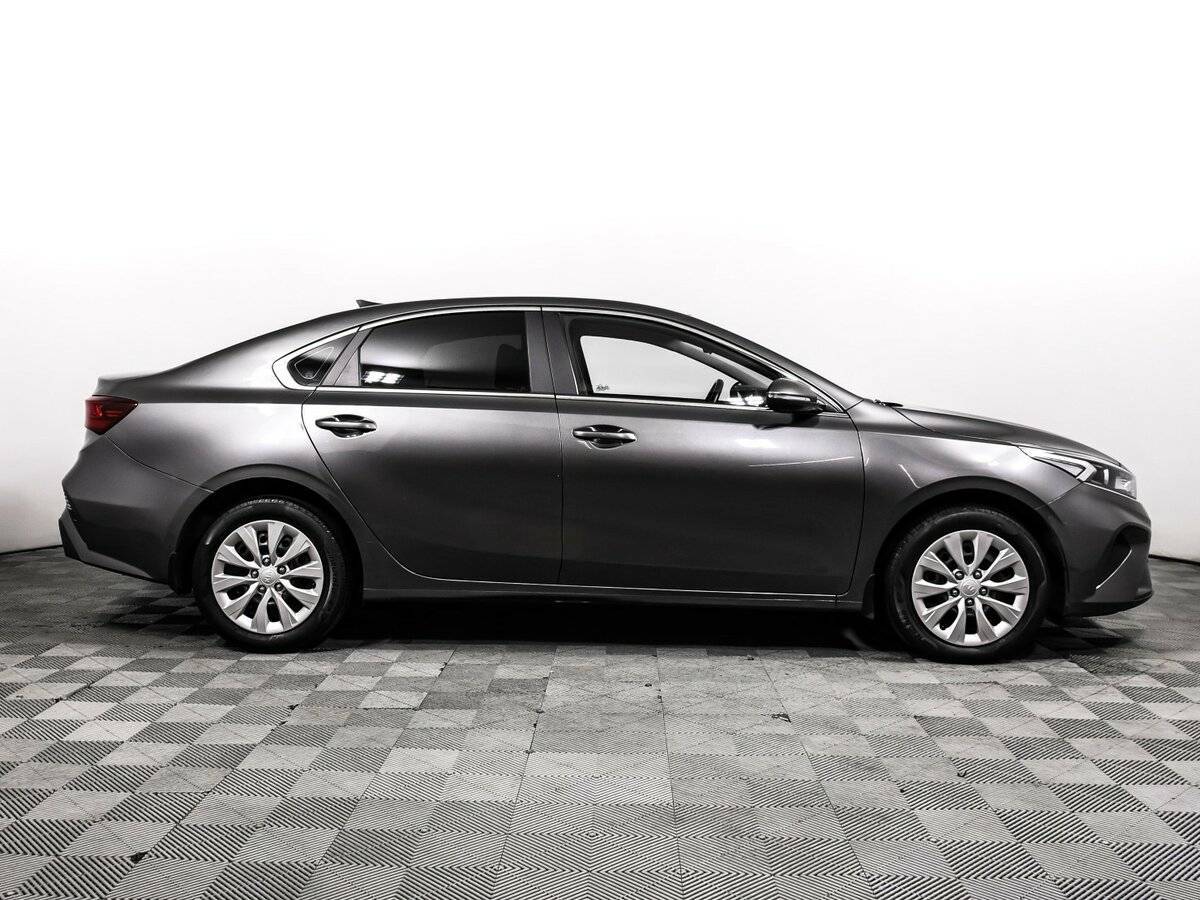 Kia Cerato 2021 года с пробегом. Фото: #3