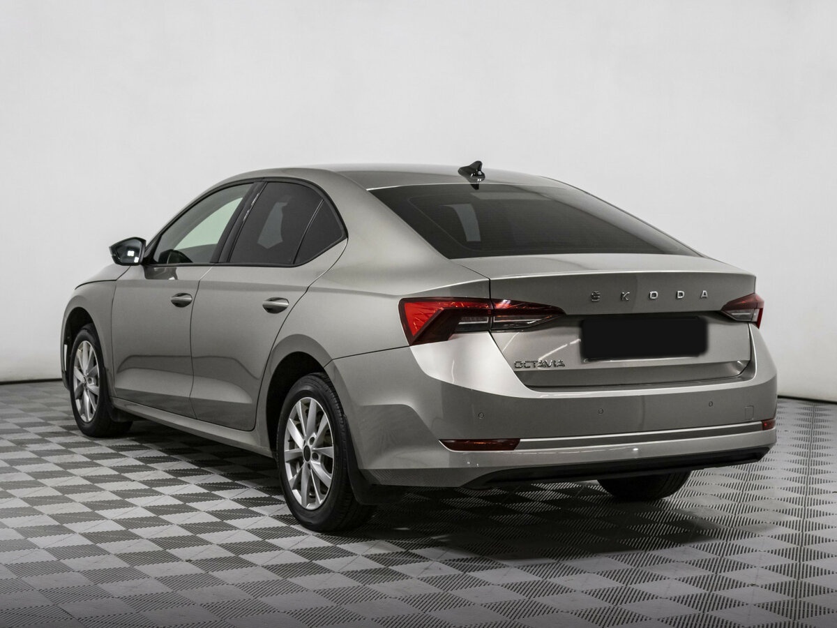 Skoda Octavia 2021 года с пробегом. Фото: #5
