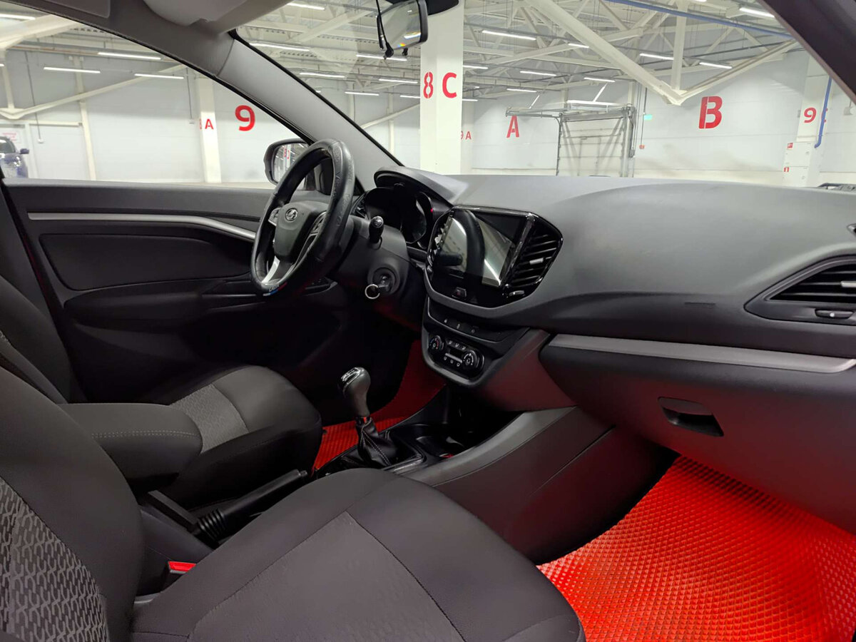 Lada (ВАЗ) Vesta 2018 года с пробегом. Фото: #10