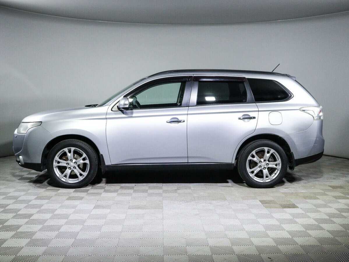 Mitsubishi Outlander 2012 года с пробегом. Фото: #7