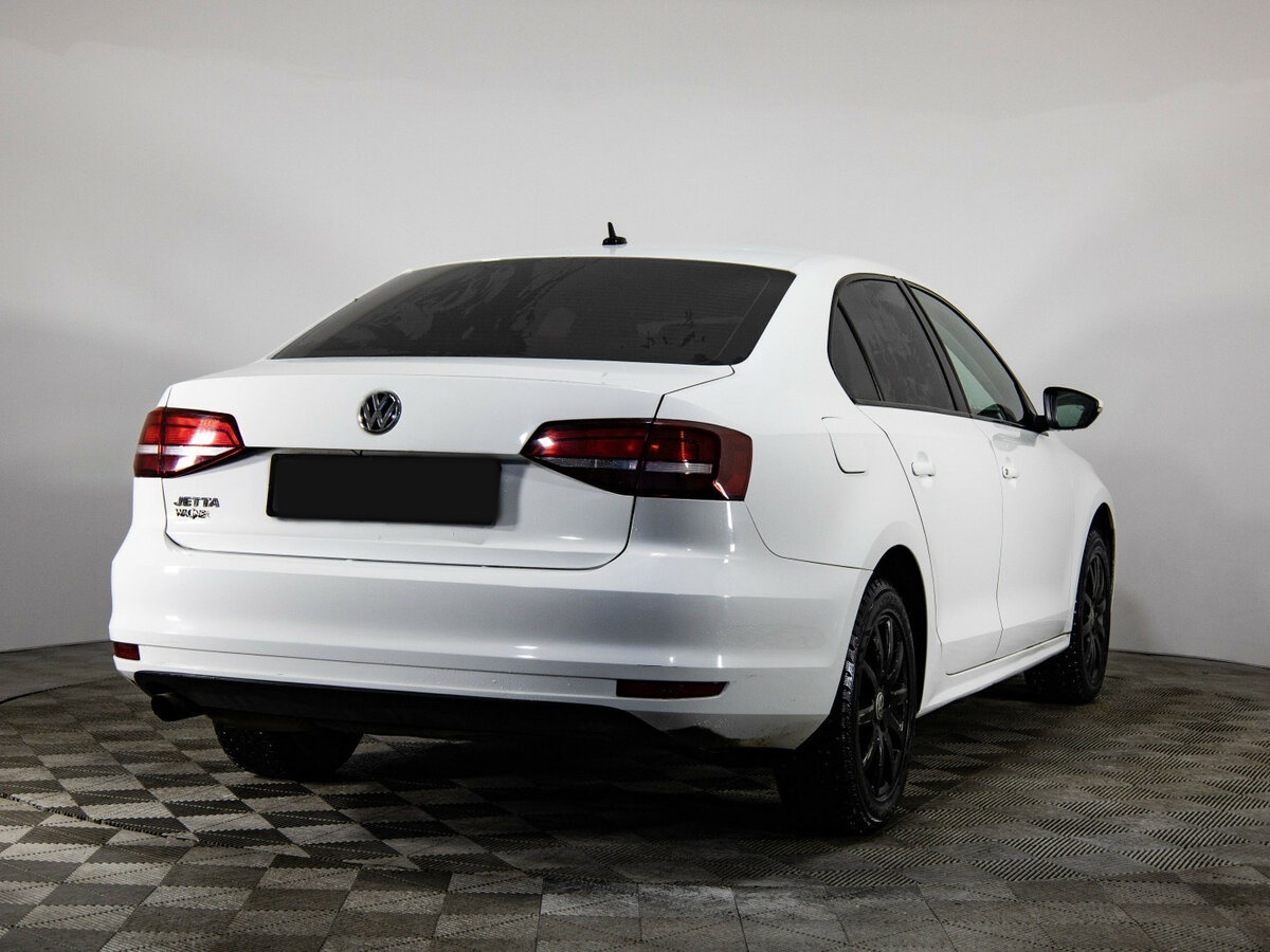 Volkswagen Jetta 2016 года с пробегом. Фото: #3