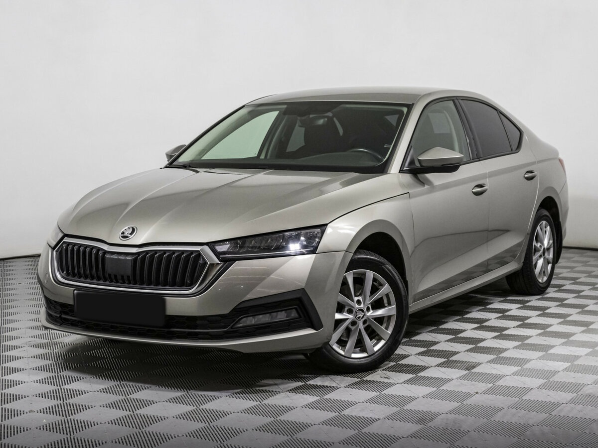 Skoda Octavia 2021 года с пробегом. Посмотреть фото