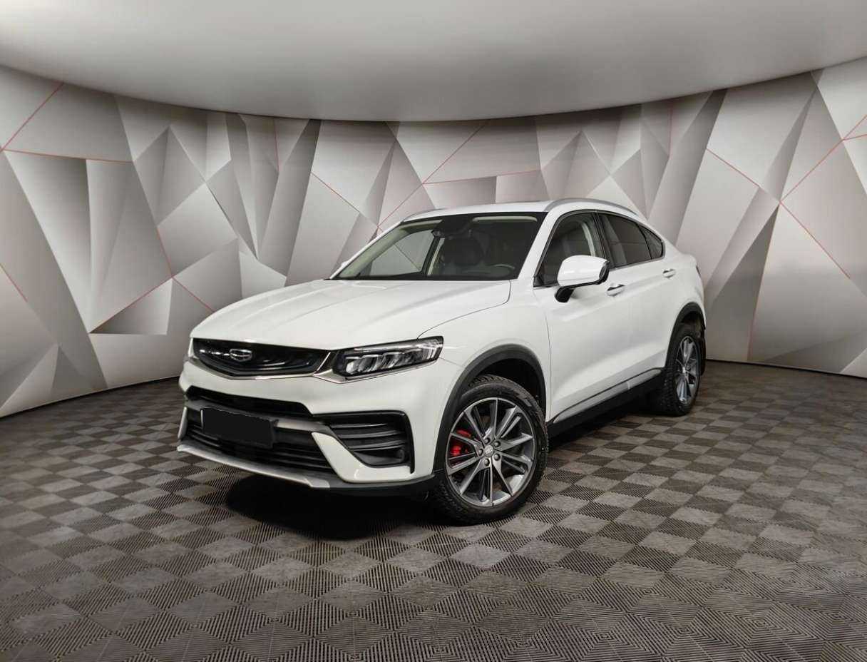 Geely Tugella 2022 года с пробегом. Посмотреть фото