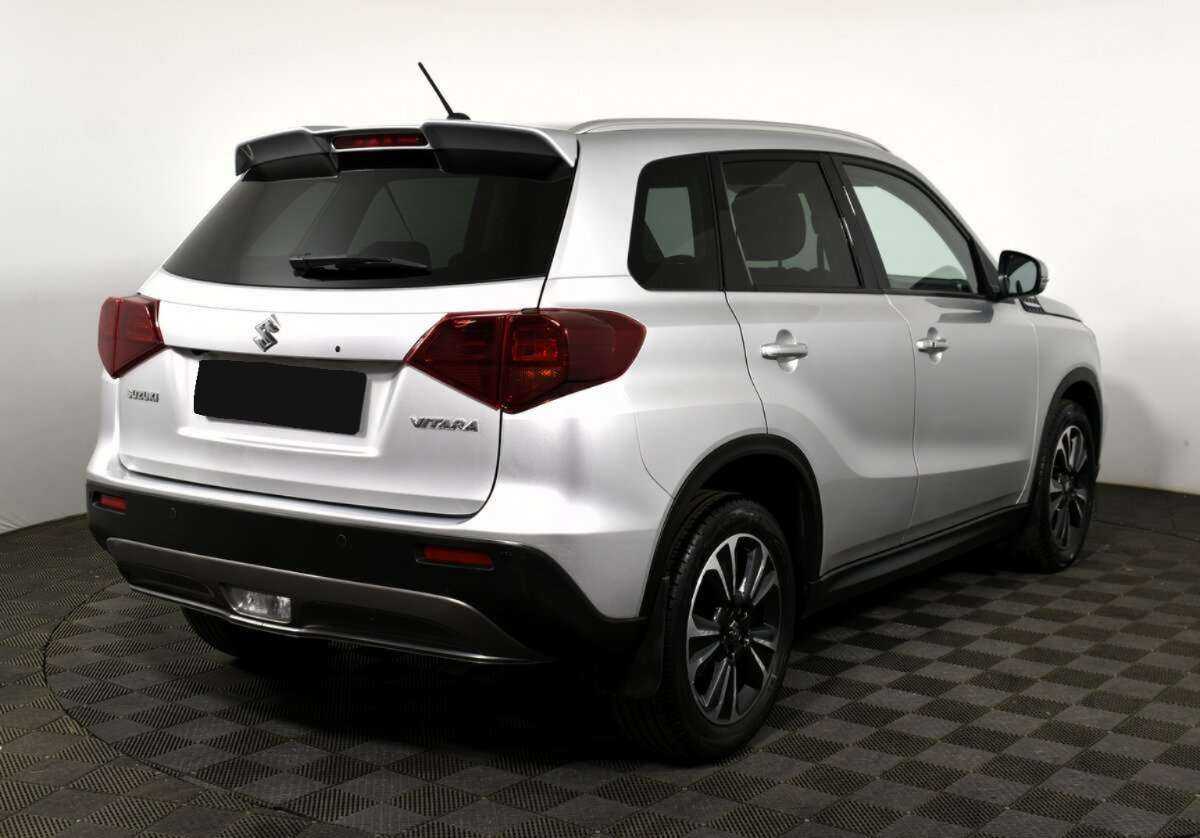 Suzuki Vitara 2019 года с пробегом. Фото: #2