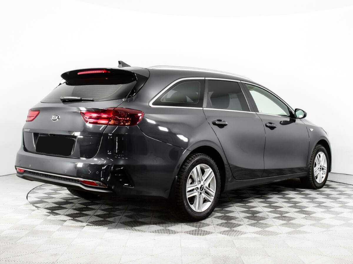 Kia Ceed 2021 года с пробегом. Фото: #4