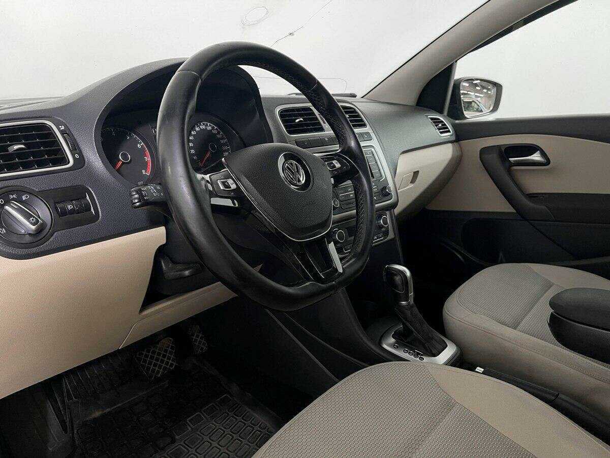 Volkswagen Polo 2016 года с пробегом. Фото: #12