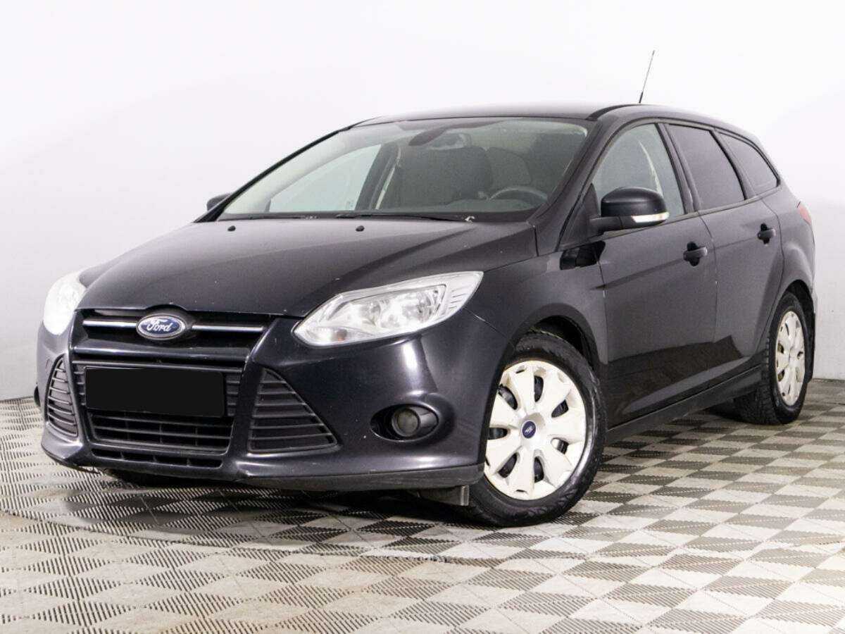 Ford Focus 2013 года с пробегом. Посмотреть фото