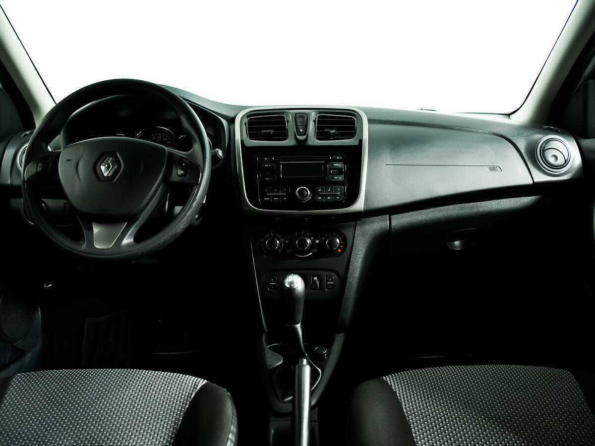 Renault Logan 2014 года с пробегом. Фото: #10