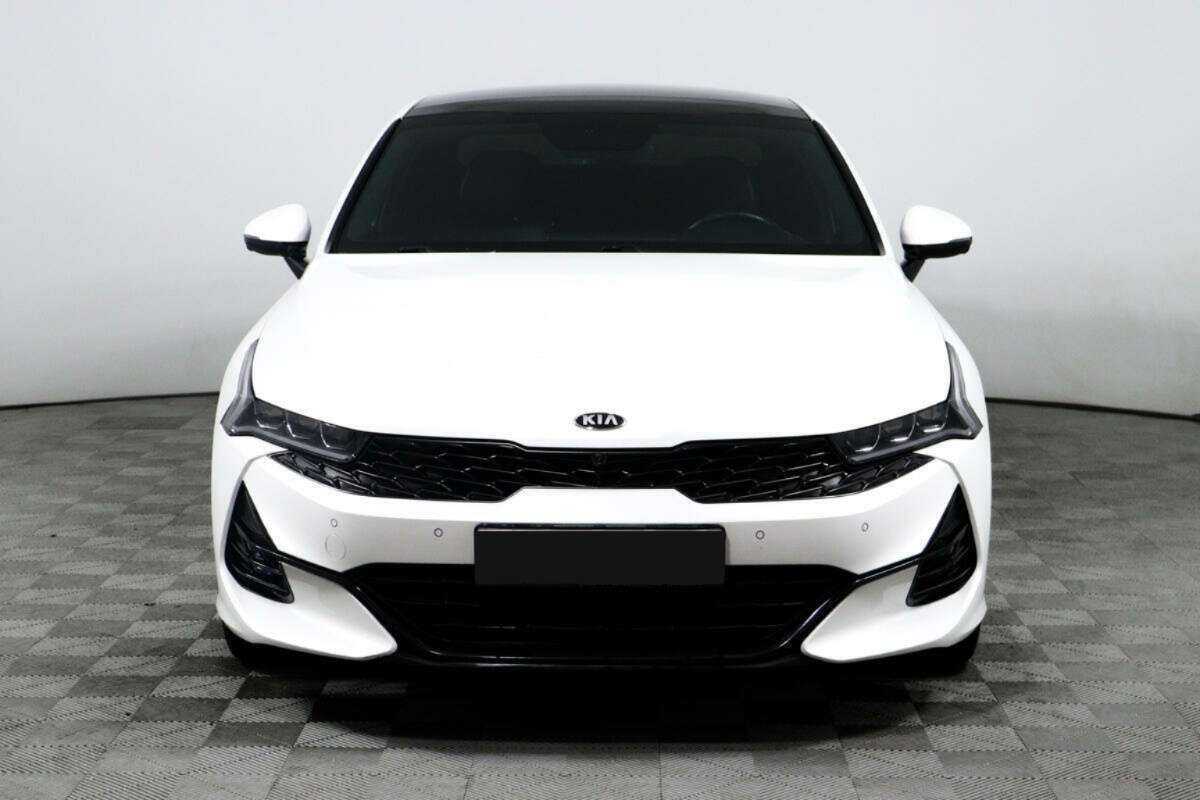 Kia K5 2020 года с пробегом. Фото: #1