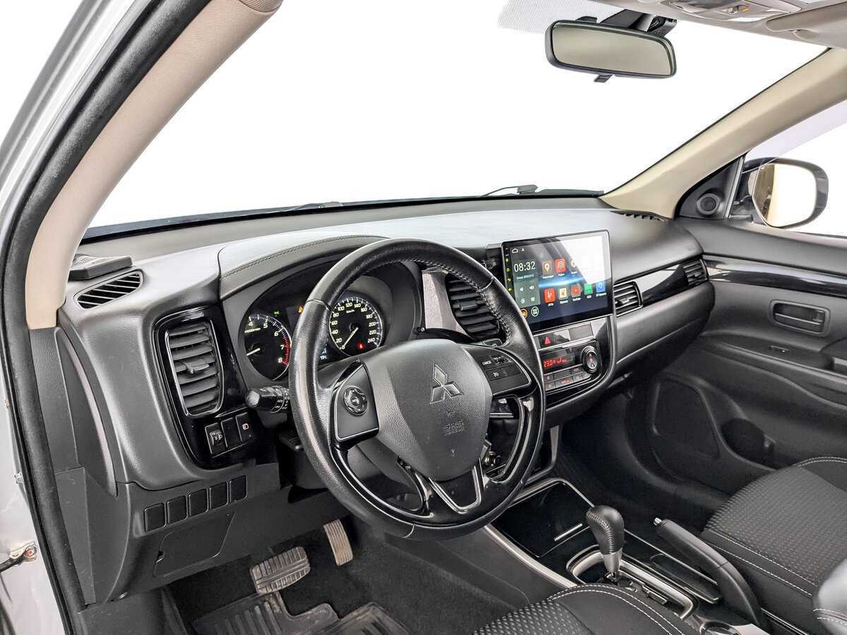 Mitsubishi Outlander 2019 года с пробегом. Фото: #15
