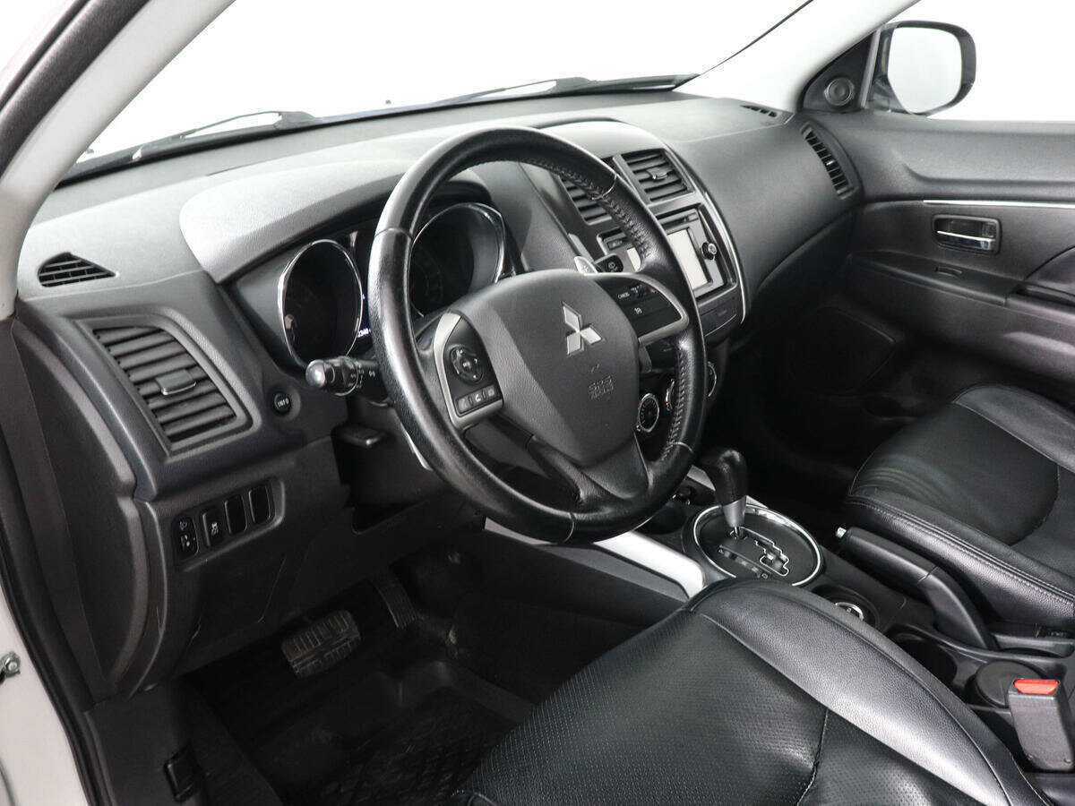 Mitsubishi ASX 2013 года с пробегом. Фото: #8