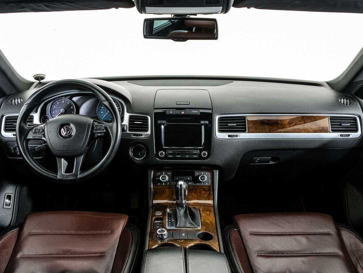 Volkswagen Touareg 2012 года с пробегом. Фото: #7