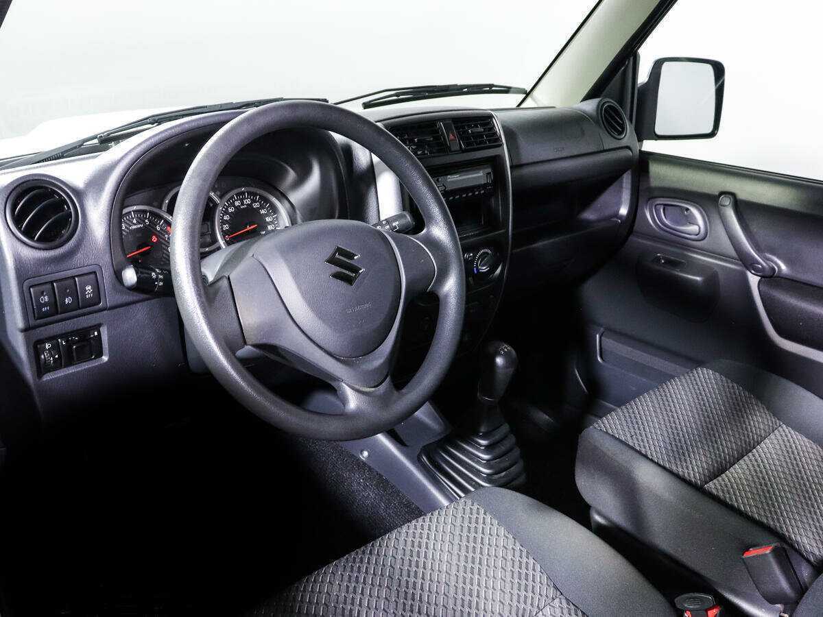 Suzuki Jimny 2018 года с пробегом. Фото: #13