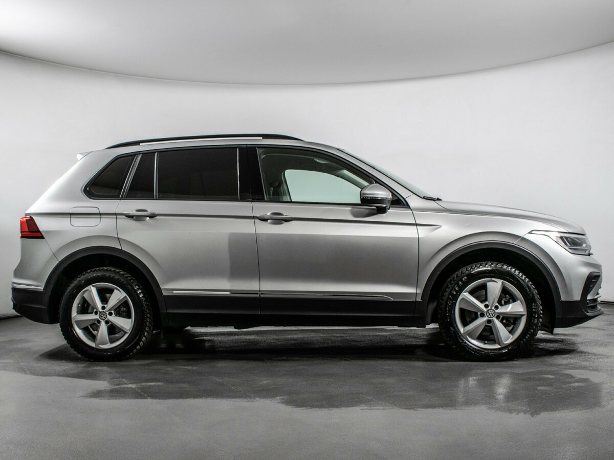 Volkswagen Tiguan 2021 года с пробегом. Фото: #3
