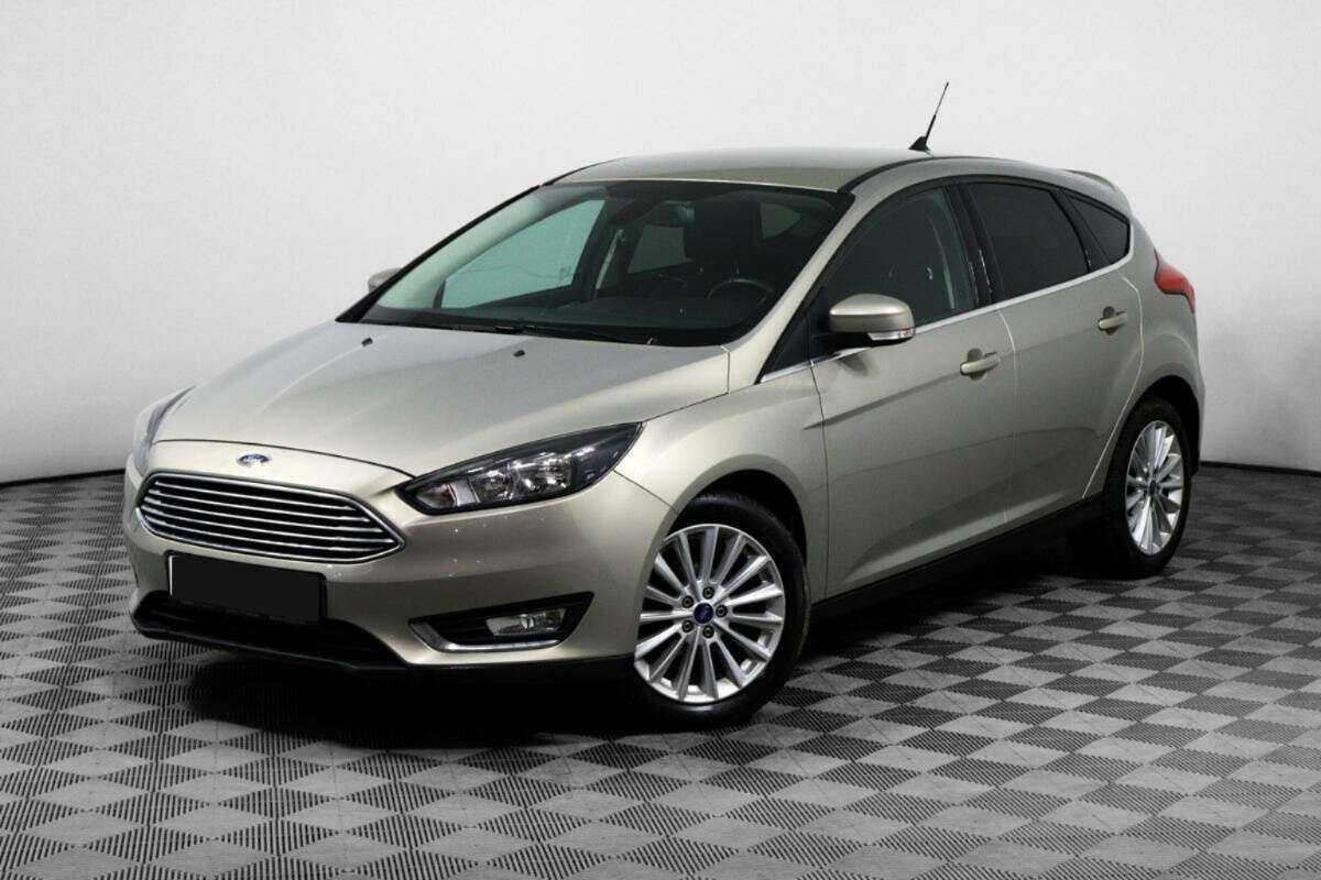 Ford Focus 2017 года с пробегом. Посмотреть фото