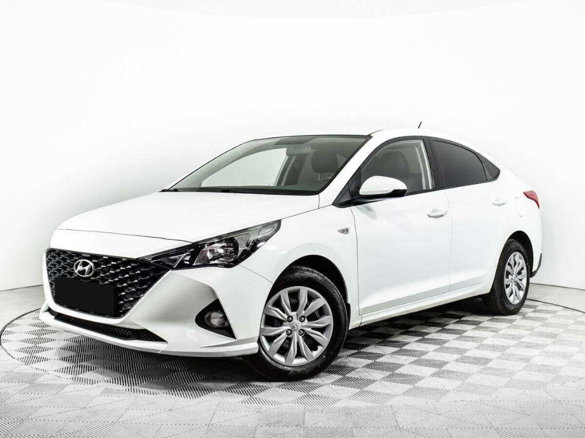 Hyundai Solaris 2020 года с пробегом. Посмотреть фото