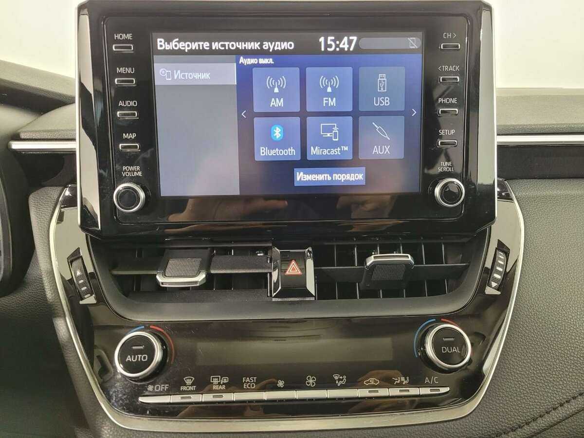 Toyota Corolla 2019 года с пробегом. Фото: #11