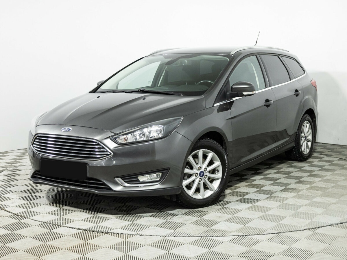 Ford Focus 2017 года с пробегом. Посмотреть фото