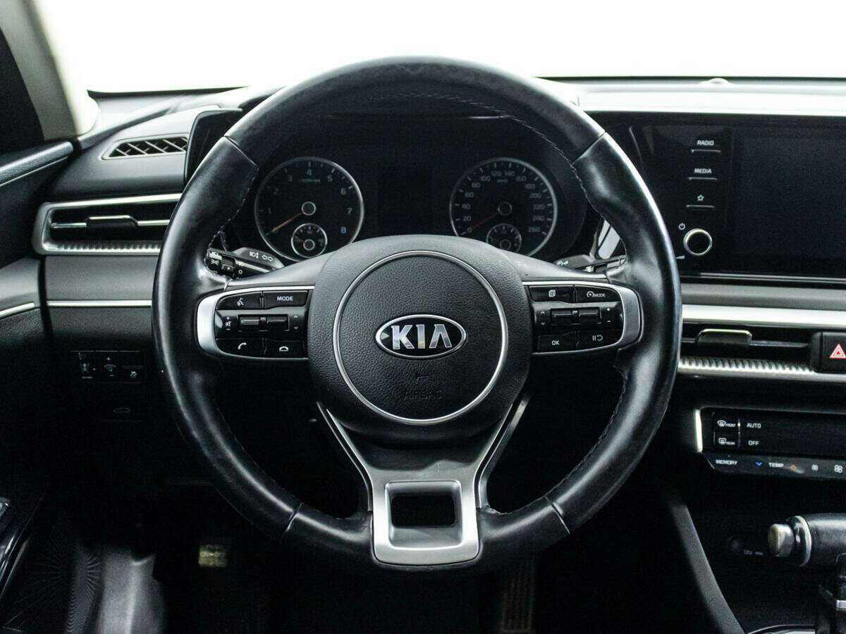 Kia K5 2021 года с пробегом. Фото: #19