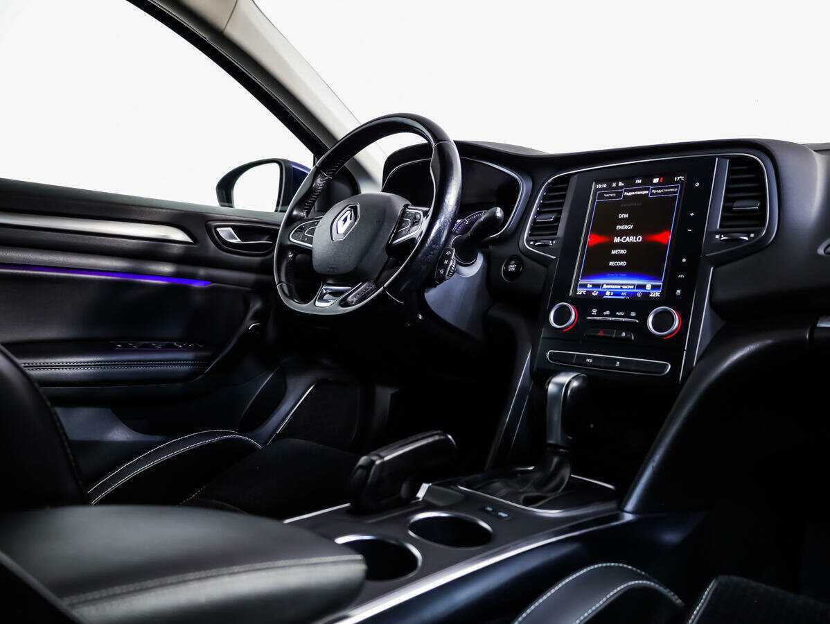 Renault Megane 2017 года с пробегом. Фото: #7