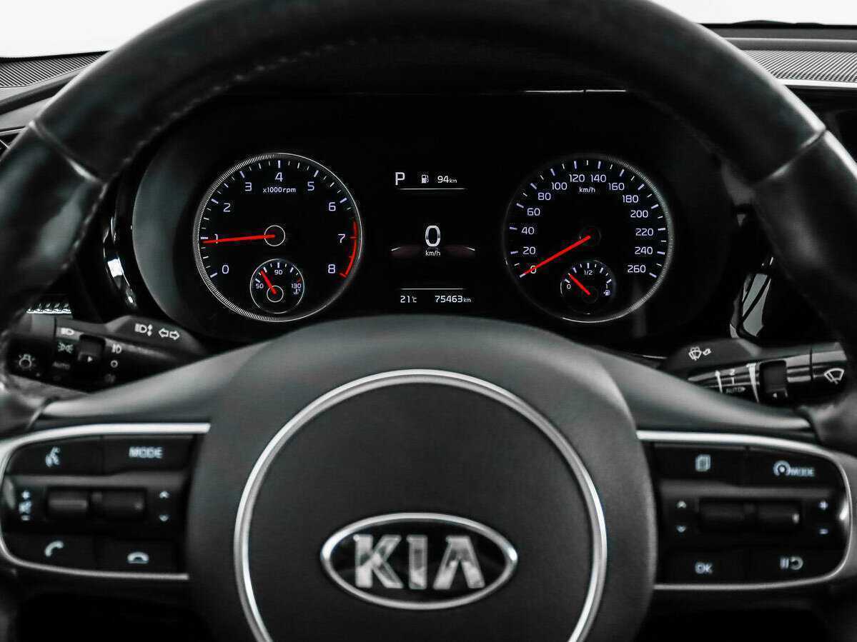 Kia K5 2021 года с пробегом. Фото: #17