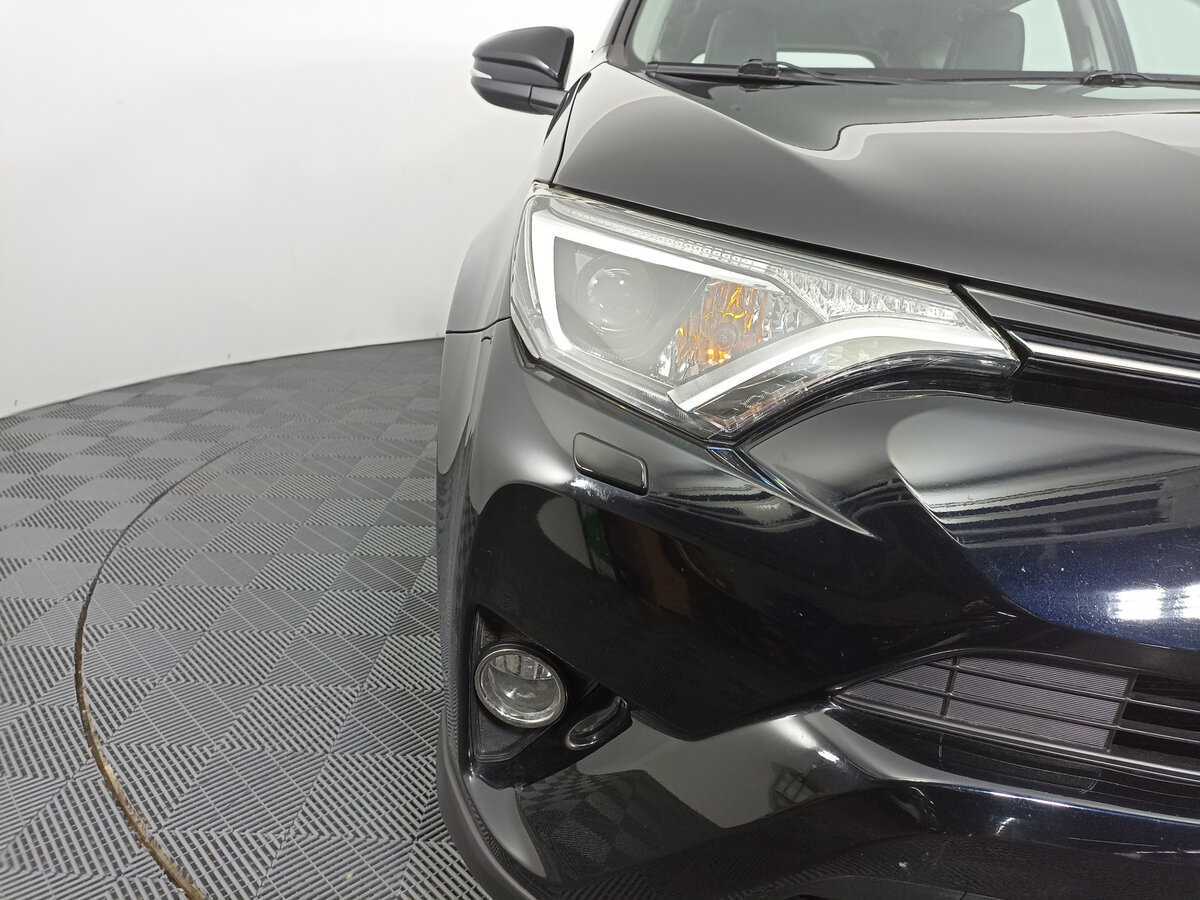 Toyota RAV4 2019 года с пробегом. Фото: #16